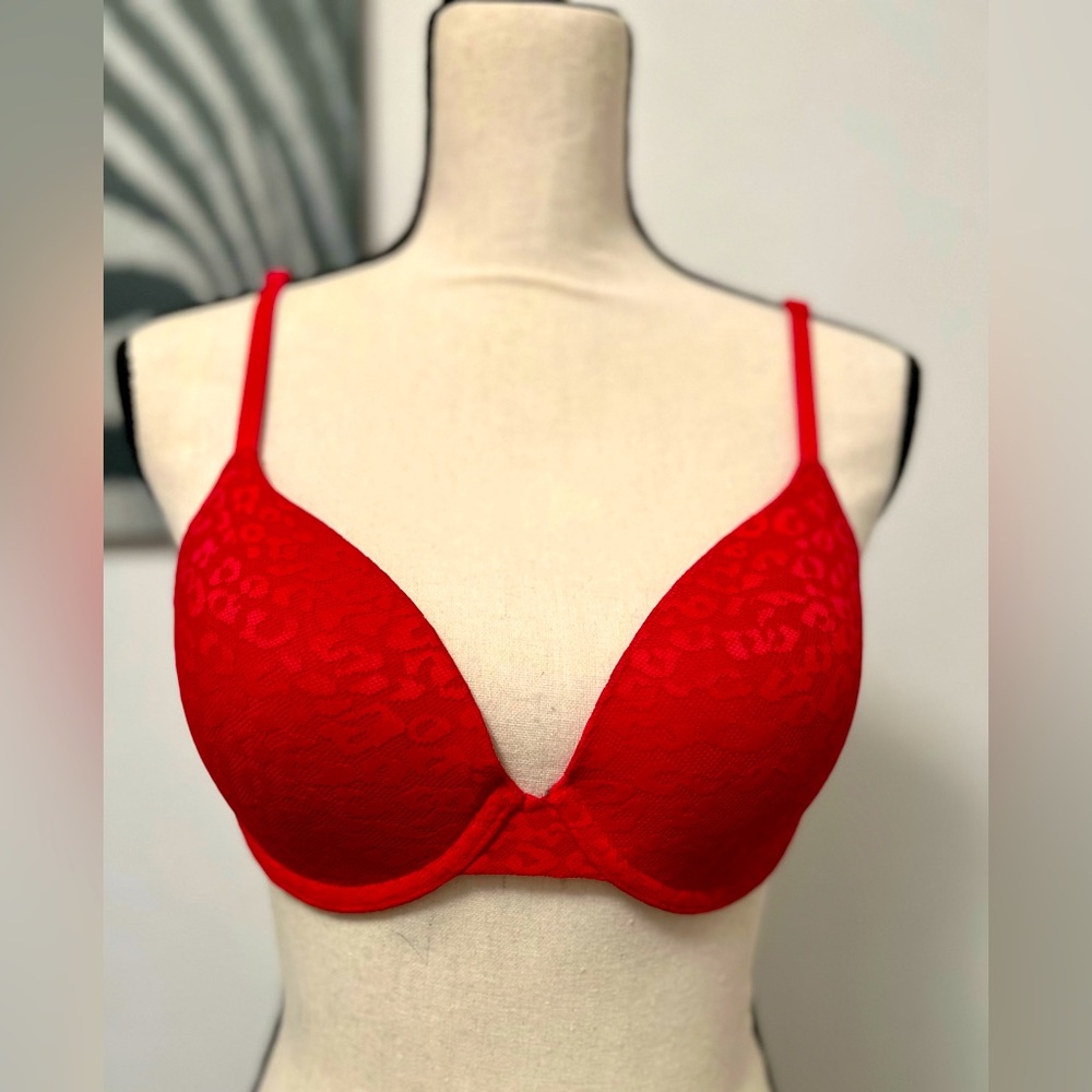 Victoria Secret Wear Everywhere PushUp bra -Red Animal Print; 34C. Gently Used.